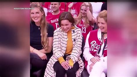 emilia clarke basketball|‘Game of Thrones’ star Emilia Clarke laughs as Rockets' mascot ‘bends.